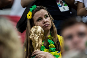 «Ненавижу эту тему!» В Катаре начинается чемпионат мира по футболу
