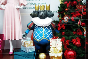 Предновогодний Минск с посиневшими Дедами Морозами: «И меня сфотографируйте, очень уж зайцы очаровательные»