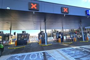 С кондачка диктатуру не возьмешь. Литва дала задний ход, открывает границу. Но и Лукашенко подшевелился