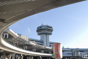 В минском аэропорту удерживают группу иностранцев без объяснения причин