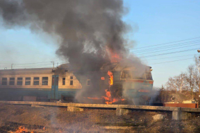 Война, 14 марта. Прилеты по жилым кварталам в Запорожье, есть жертвы. Россияне ударили дроном по пригородному поезду в Сумской области