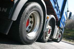 Ассортимент и назначение грузовых шин: все, что должен знать покупатель