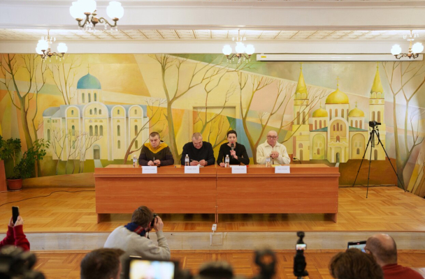 Колесникова, Бабарико, Федута, Лабкович. Первая пресс-конференция освобожденных