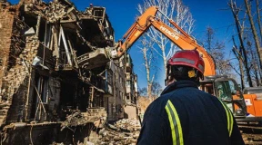 Война, 9 марта. Путин поговорил по телефону с Трампом. В Великом Новгороде ВСУ атаковали химзавод «Акрон». В Харькове — день траура в связи с ударом по дому